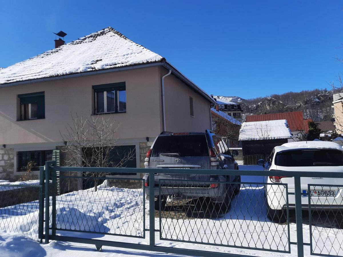 Apartment Center Kolasin Exterior photo